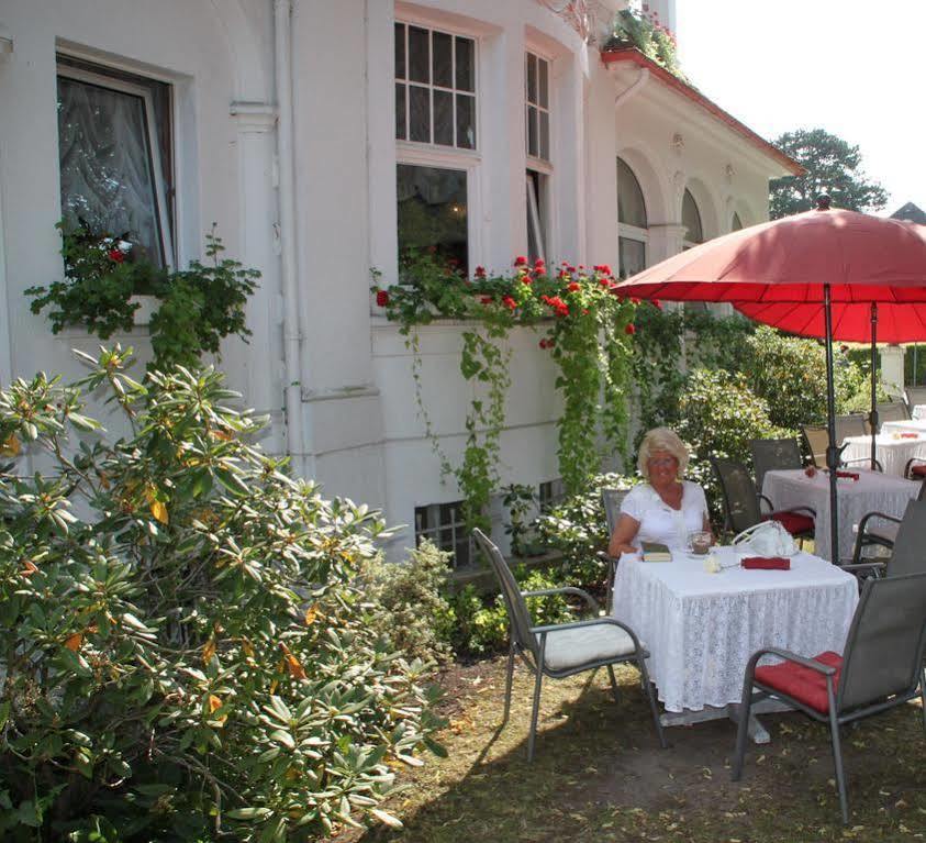 Hotel Villa Koenigin Luise Bad Pyrmont Exterior photo